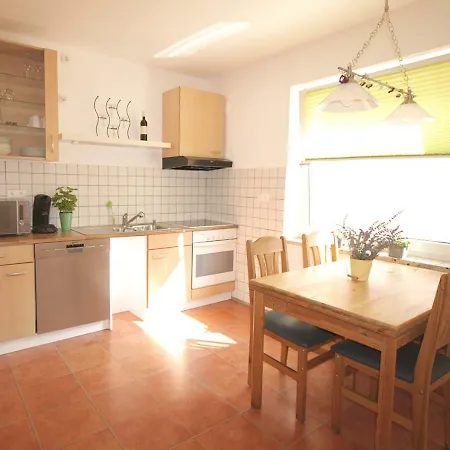 Ferien- Und Monteurwohnung Apartament